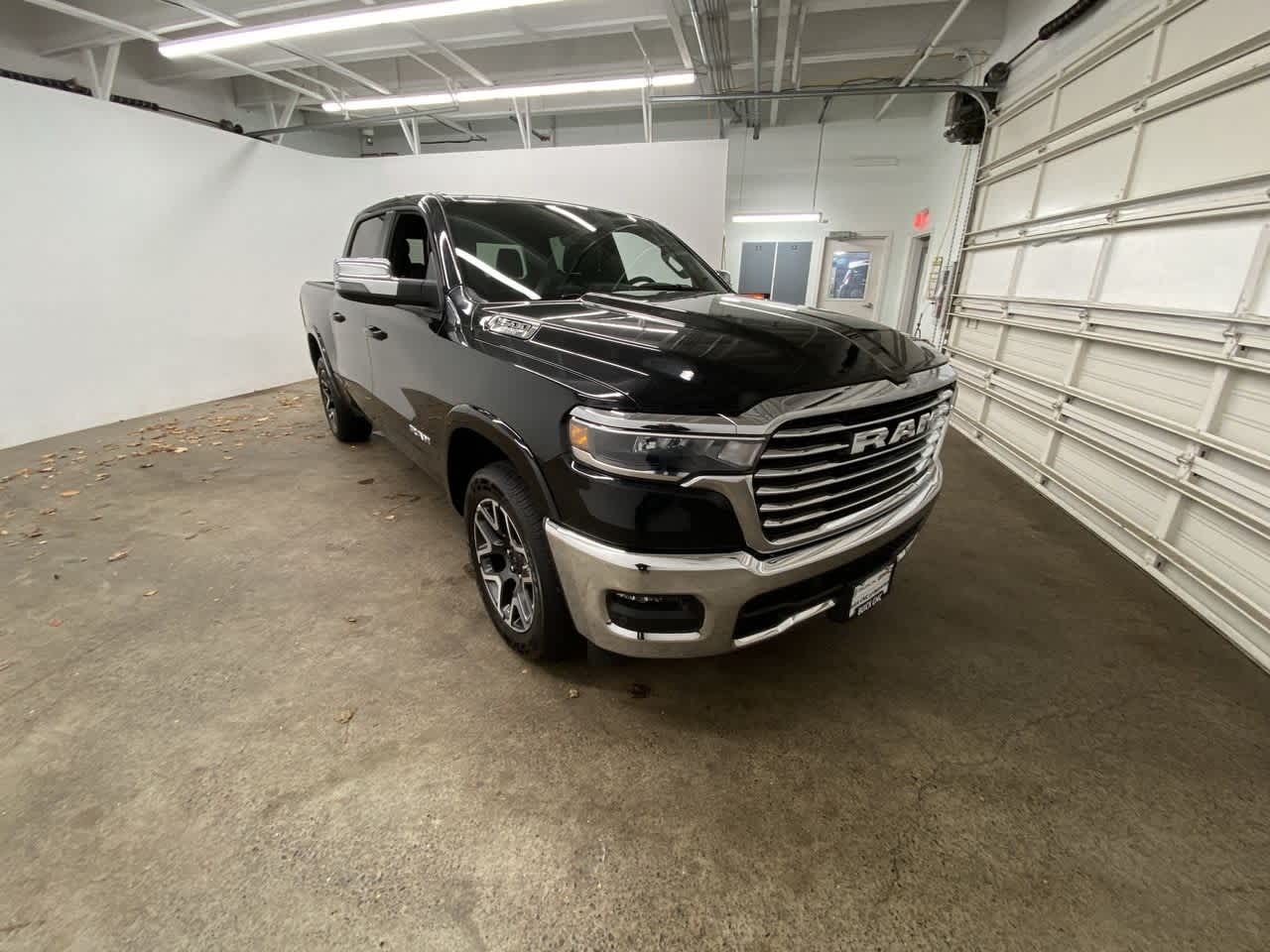 Thumbnail: 2025 RAM 1500 - 8