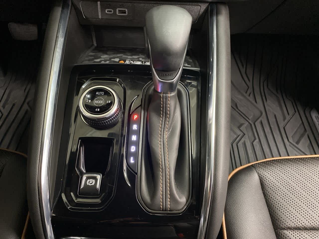 Thumbnail: 2023 GMC Canyon - 27