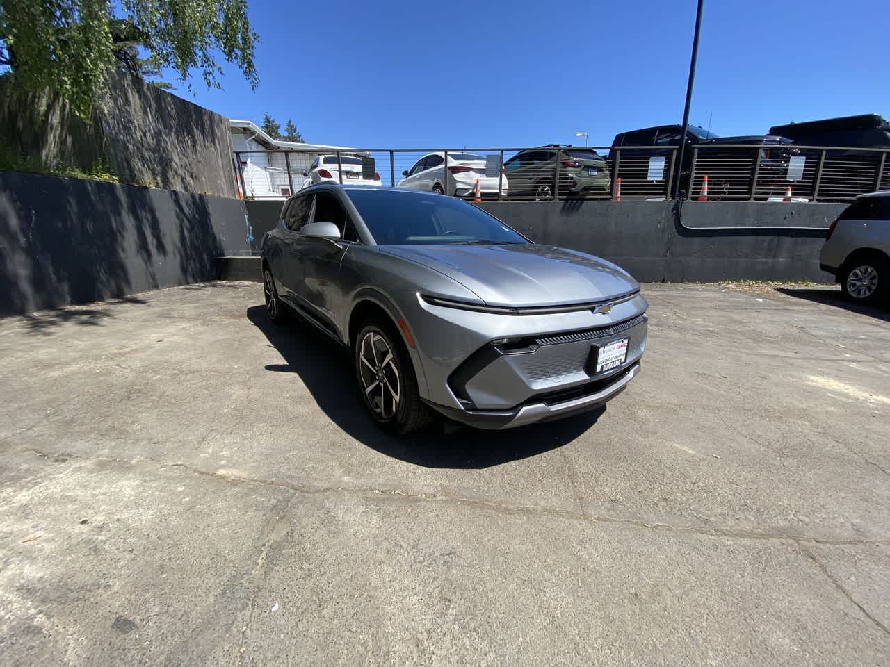 Thumbnail: 2025 Chevrolet Equinox - 8
