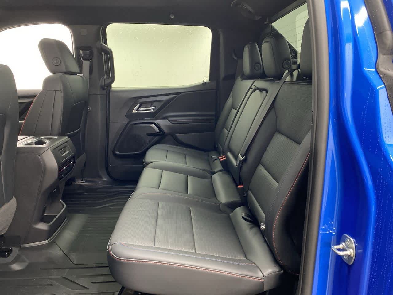 Thumbnail: 2025 Chevrolet Silverado EV - 16