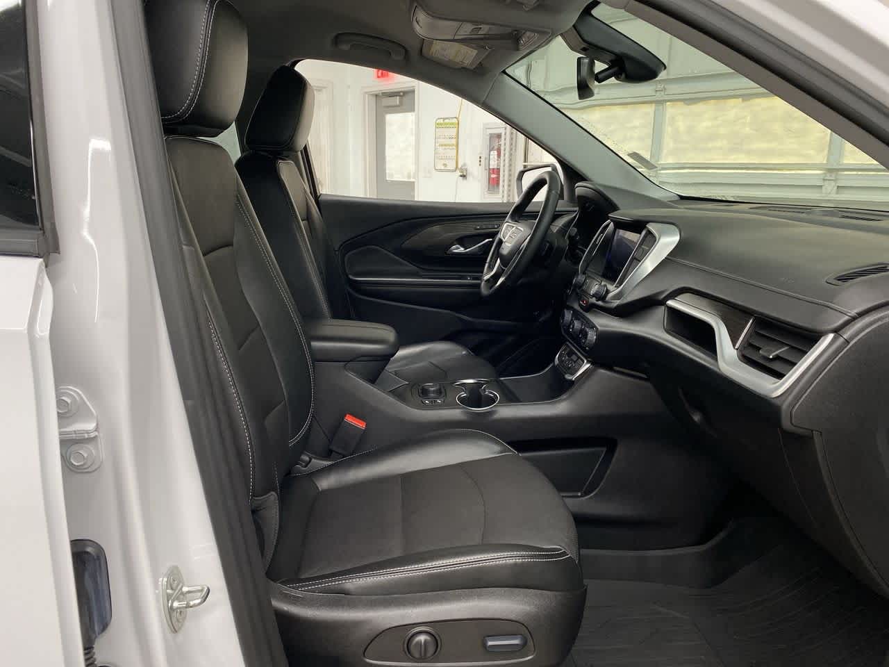 Thumbnail: 2023 GMC Terrain - 20