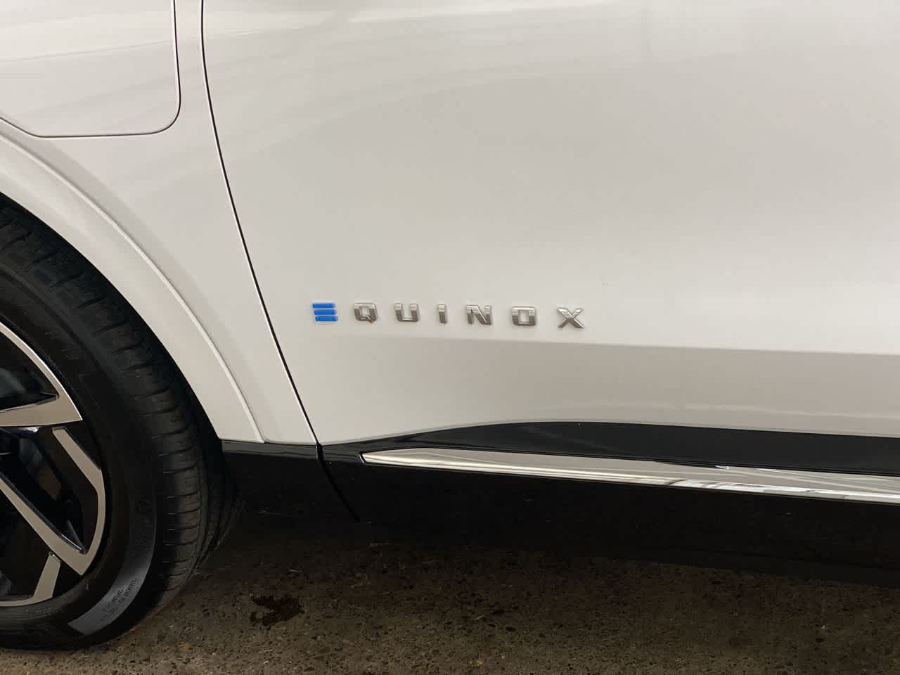 Thumbnail: 2025 Chevrolet Equinox - 10