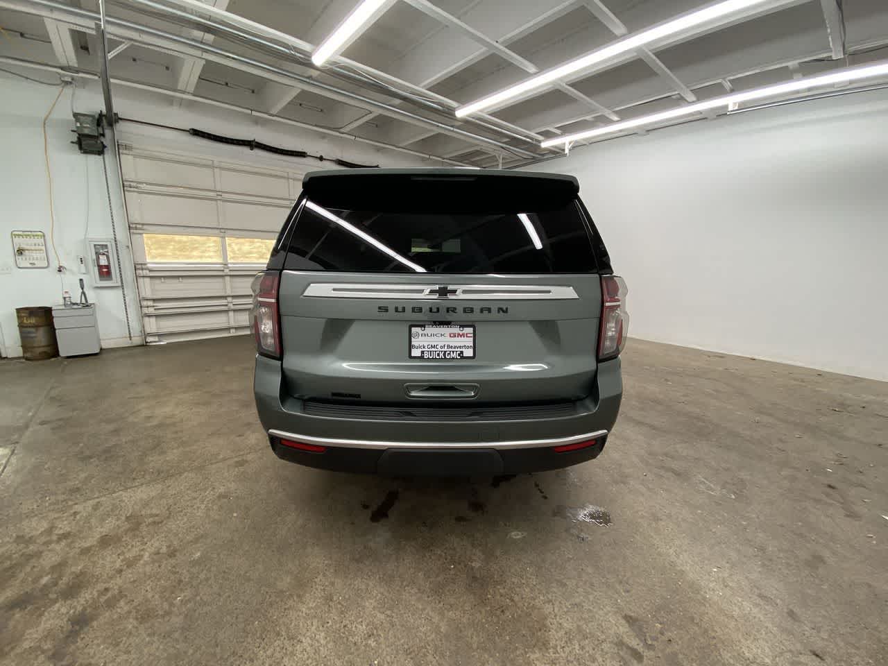 Thumbnail: 2024 Chevrolet Suburban - 5