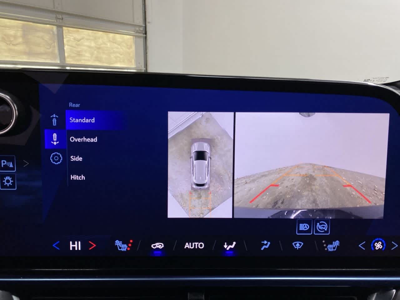 Thumbnail: 2025 Chevrolet Equinox - 24