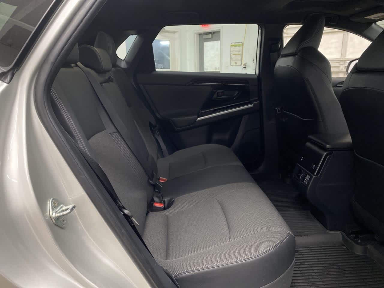 Thumbnail: 2024 Toyota bZ4X - 17