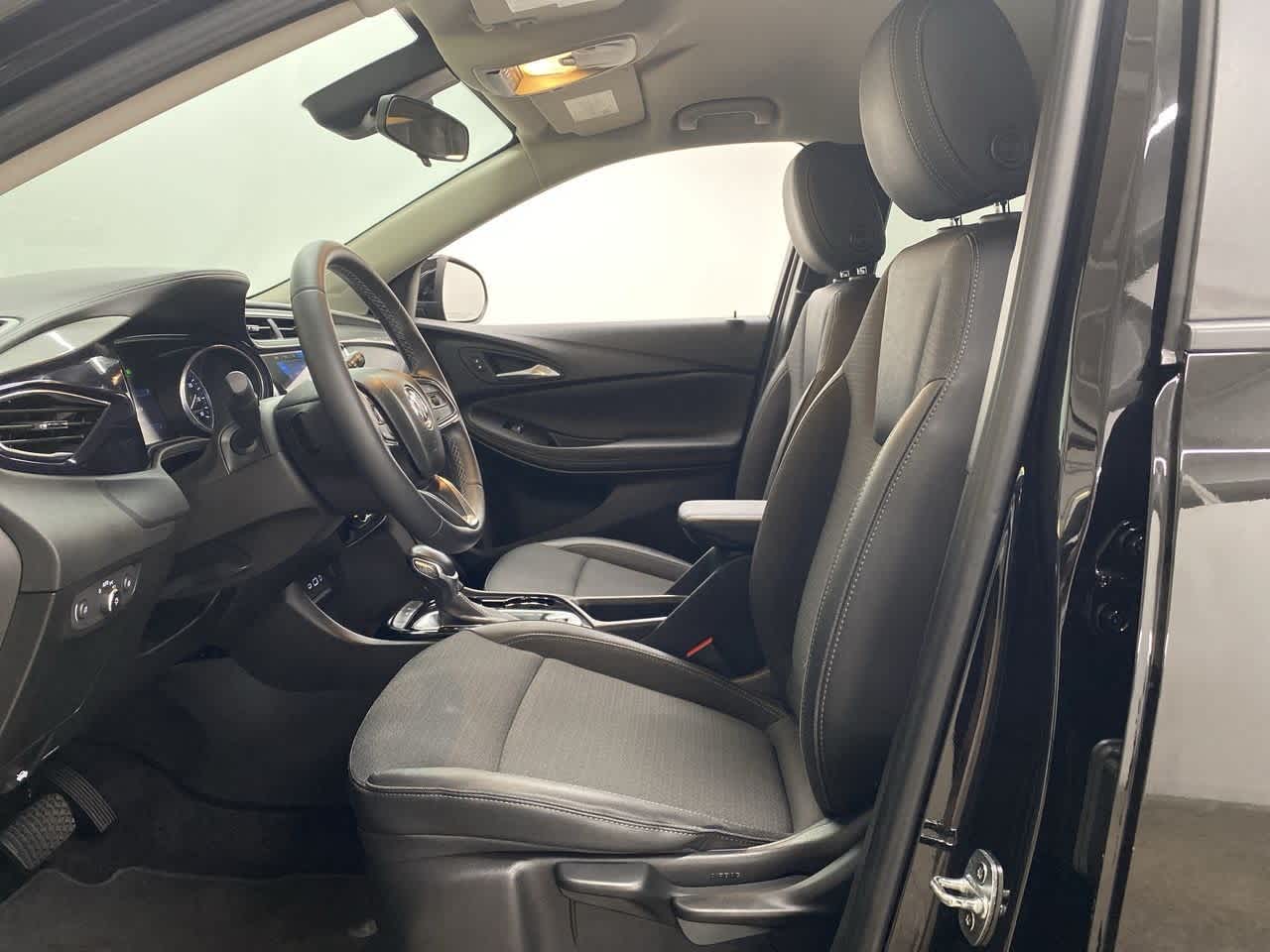 Thumbnail: 2022 Buick Encore GX - 15