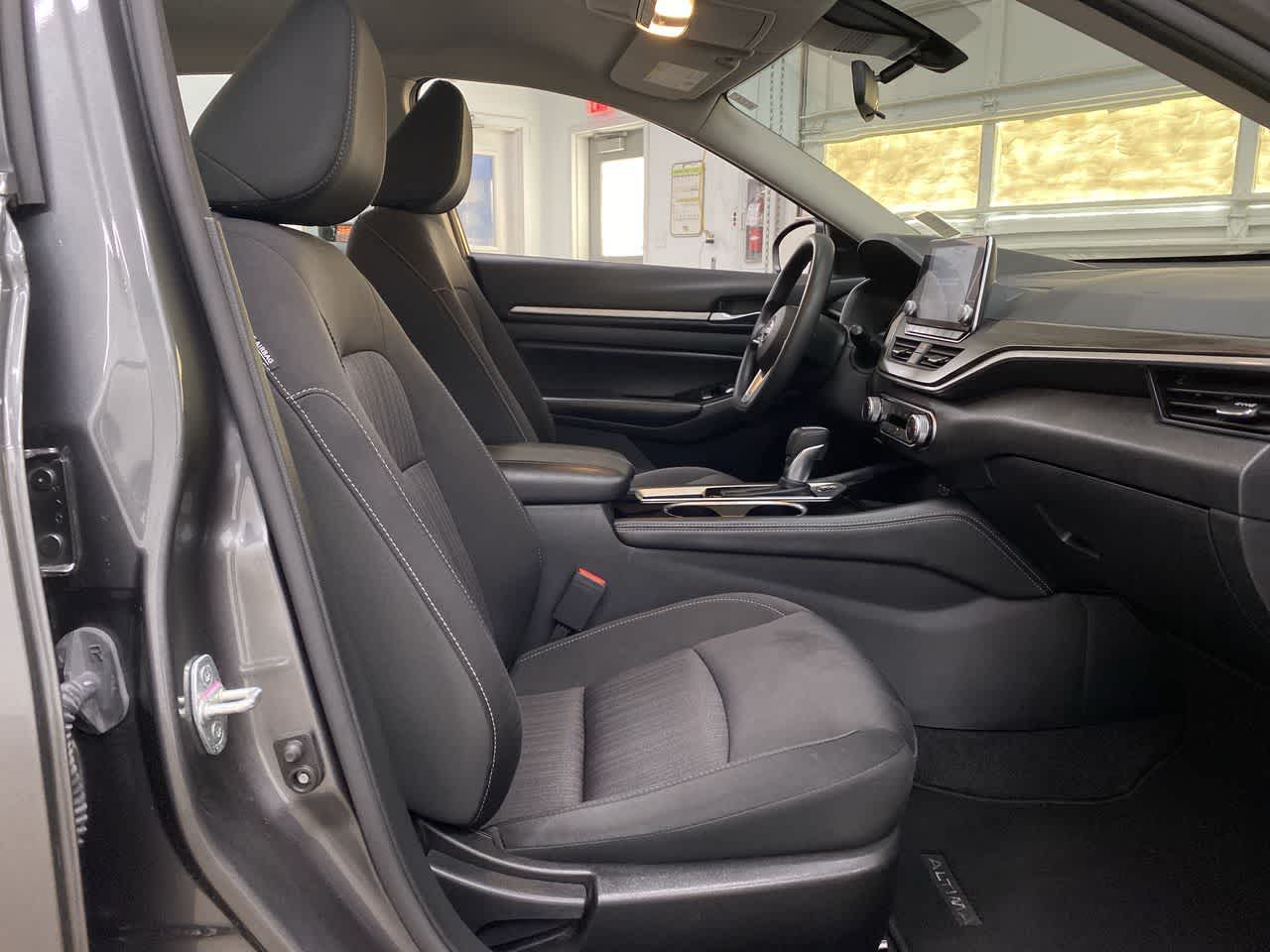 Thumbnail: 2023 Nissan Altima - 20