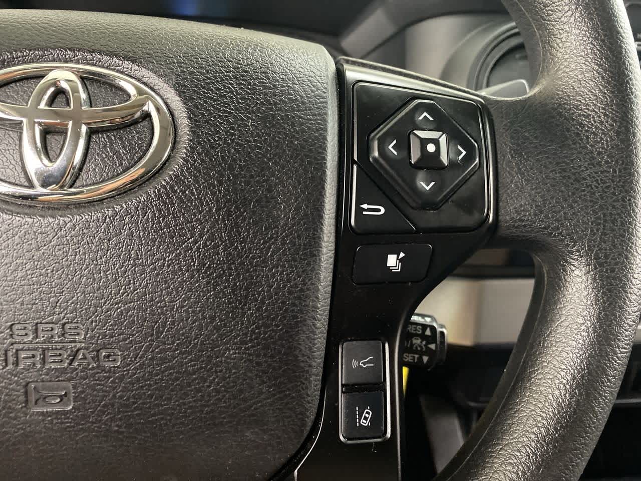 Thumbnail: 2022 Toyota Tacoma - 22