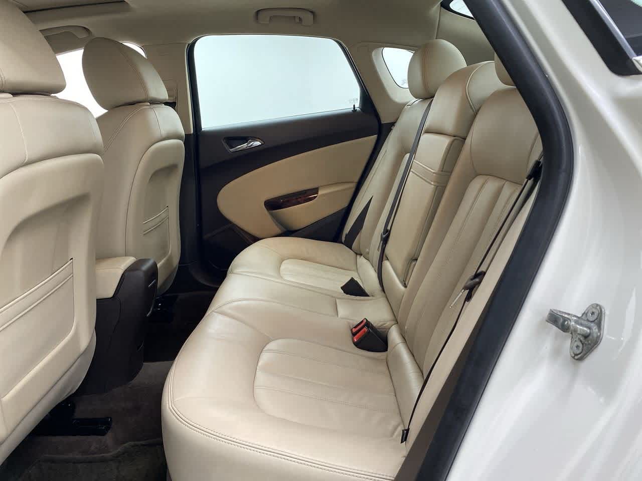 Thumbnail: 2012 Buick Verano - 18