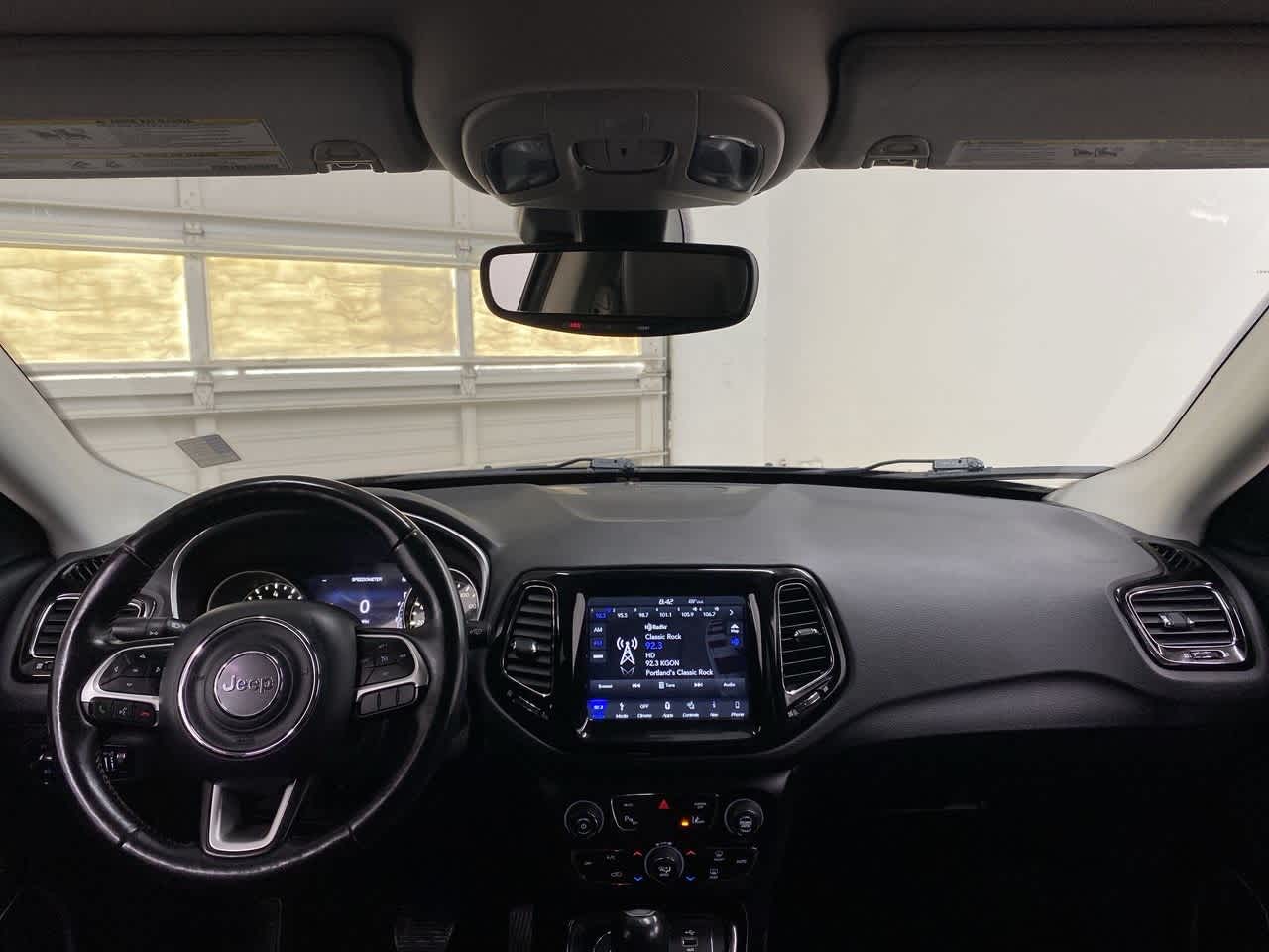 Thumbnail: 2018 Jeep Compass - 13