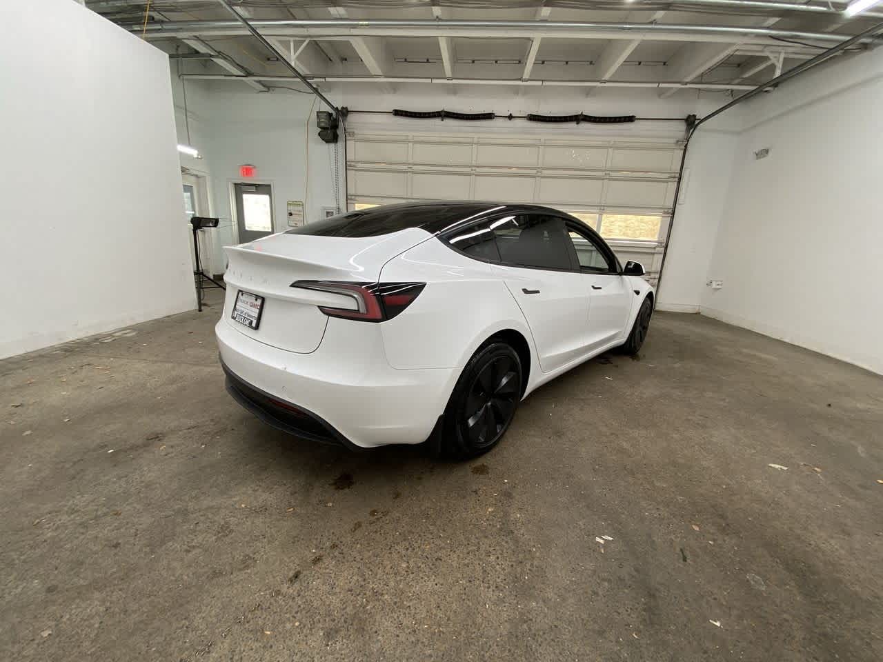 Thumbnail: 2025 Tesla Model 3 - 6