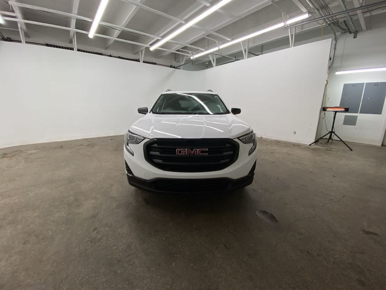 Thumbnail: 2019 GMC Terrain - 9