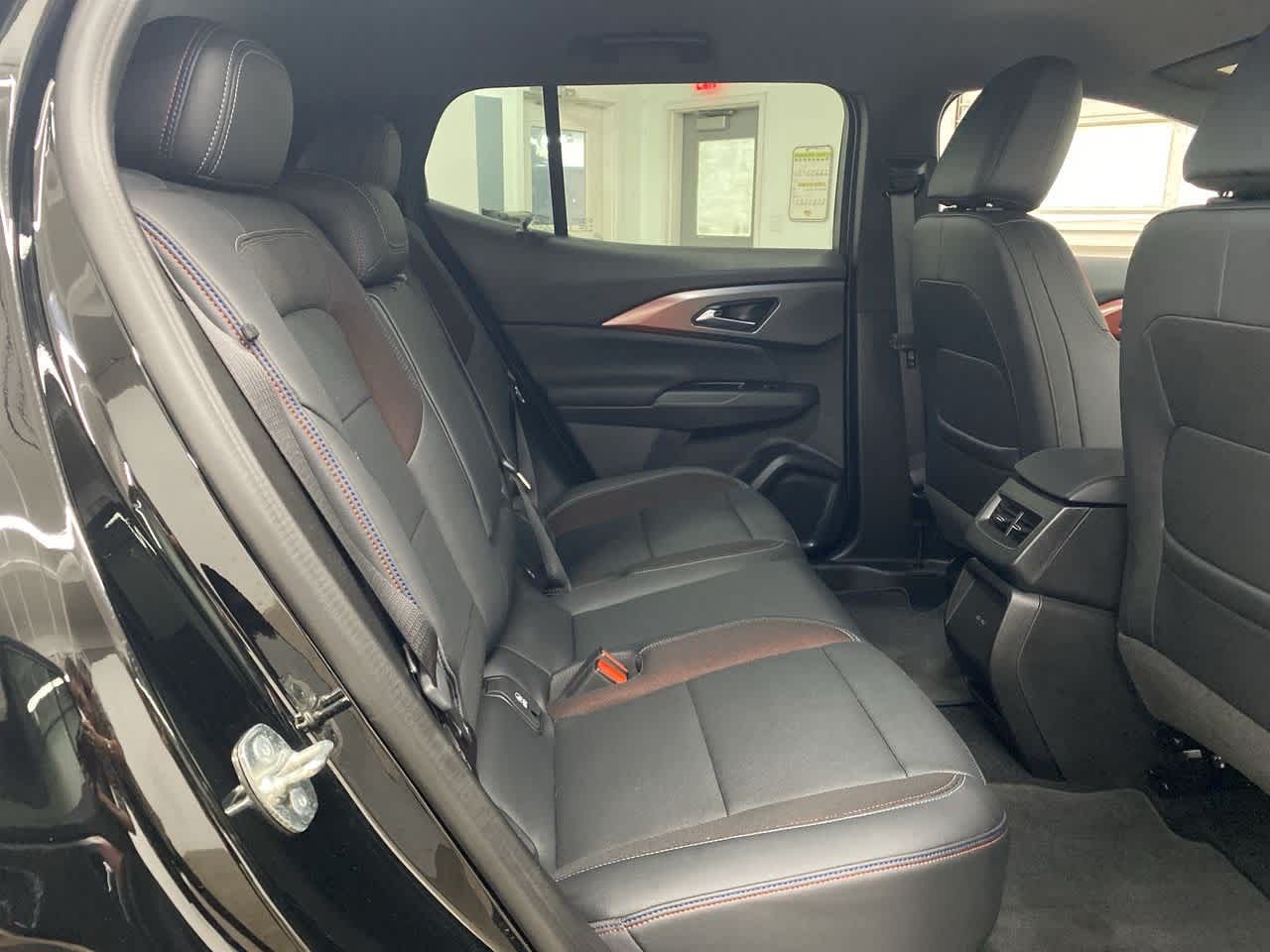 Thumbnail: 2024 Chevrolet Equinox - 19