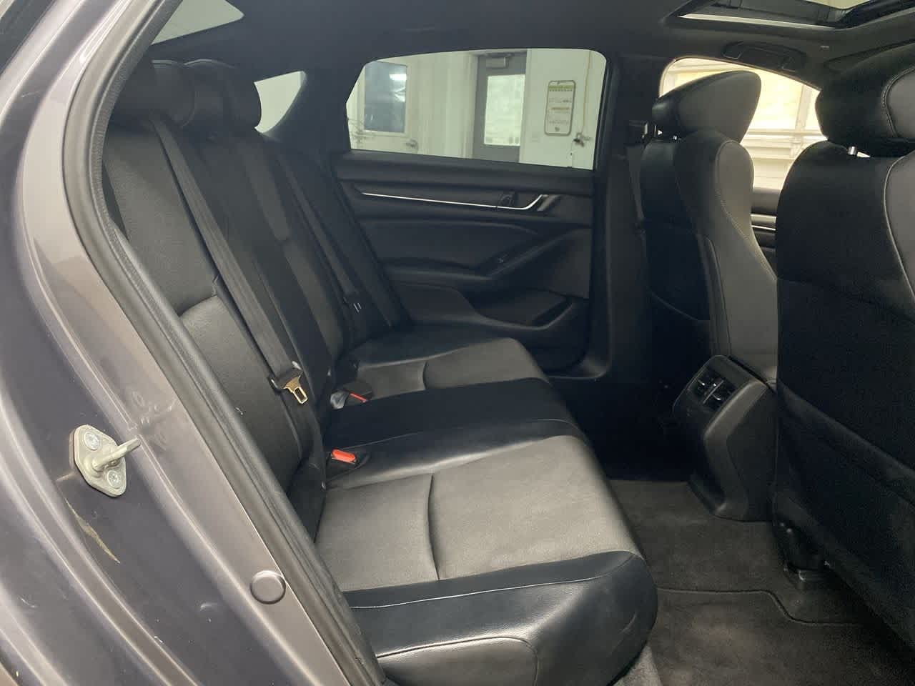 Thumbnail: 2018 Honda Accord - 19