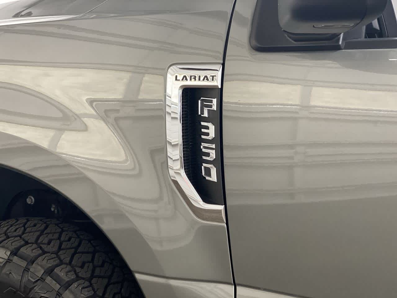 Thumbnail: 2019 Ford F-350 - 10