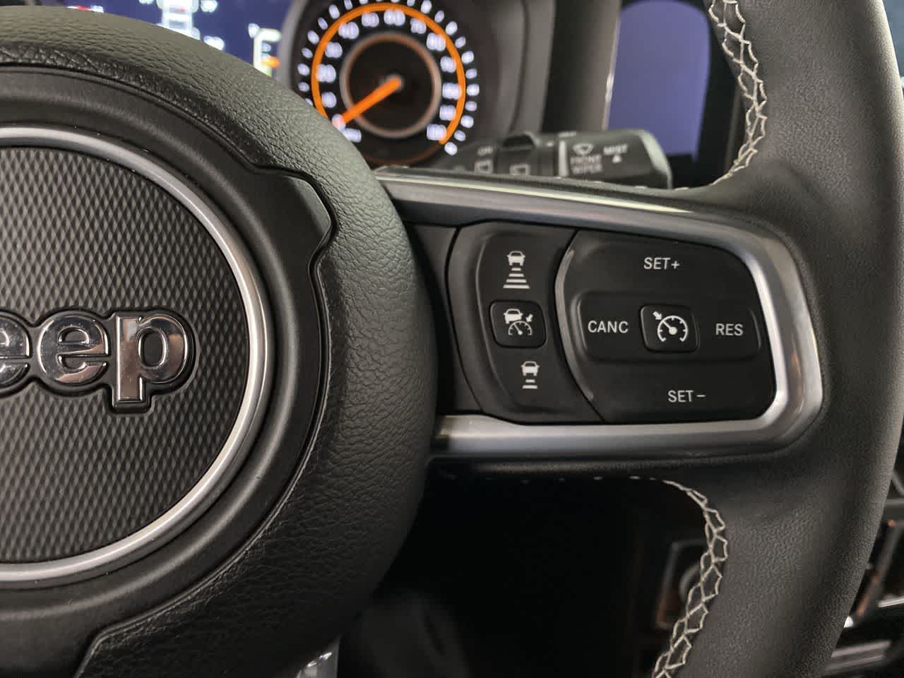 Thumbnail: 2025 Jeep Wrangler - 21