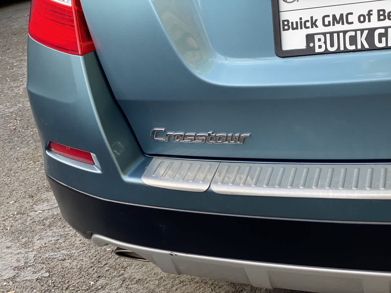Thumbnail: 2014 Honda Crosstour - 10
