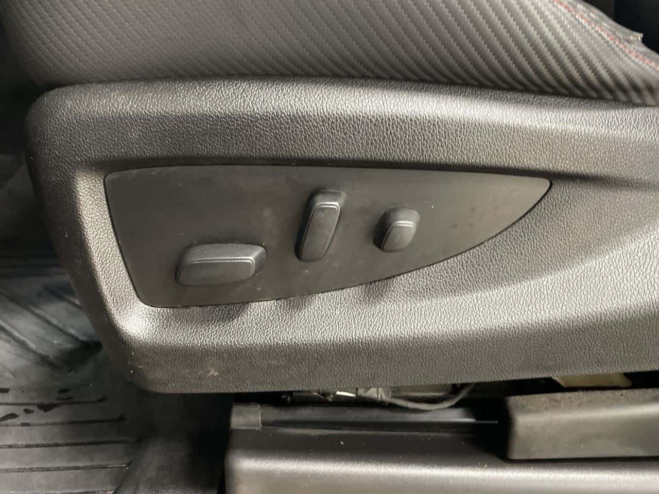 Thumbnail: 2018 GMC Sierra 1500 - 14