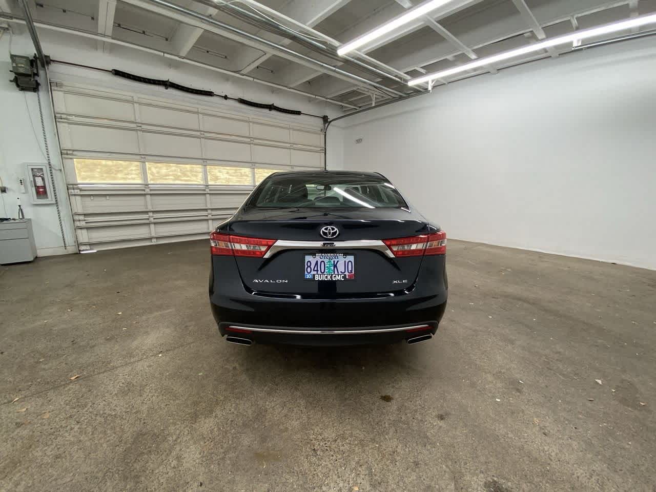Thumbnail: 2018 Toyota Avalon - 5