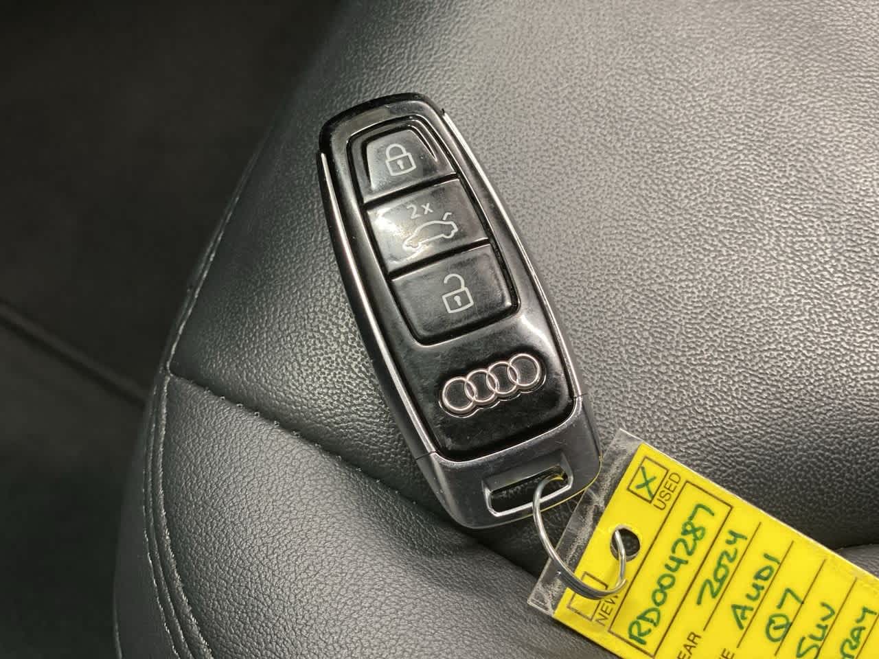 Thumbnail: 2024 Audi Q7 - 28