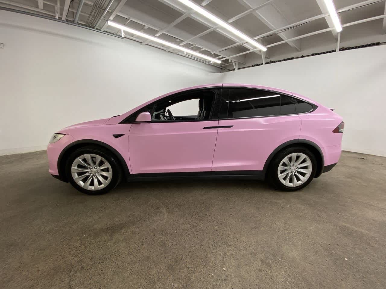 Thumbnail: 2018 Tesla Model X - 3