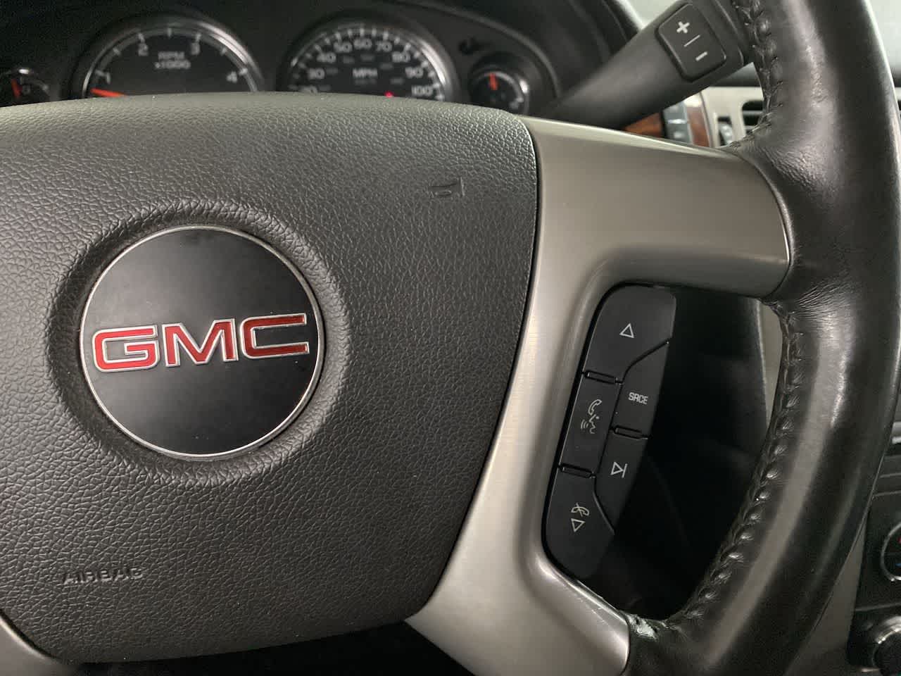 Thumbnail: 2013 GMC Sierra 2500 - 21