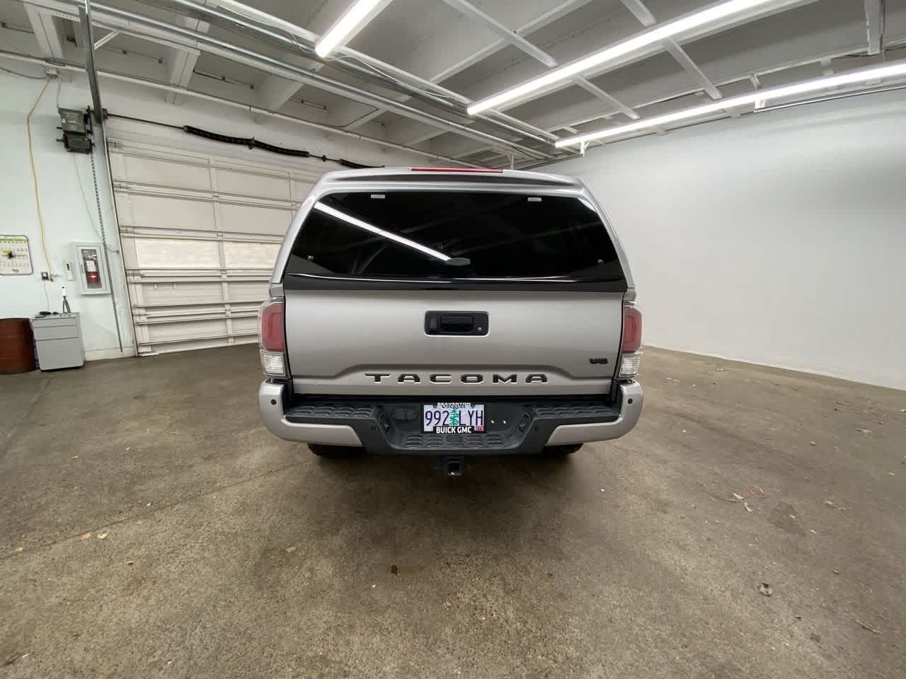 Thumbnail: 2020 Toyota Tacoma - 5