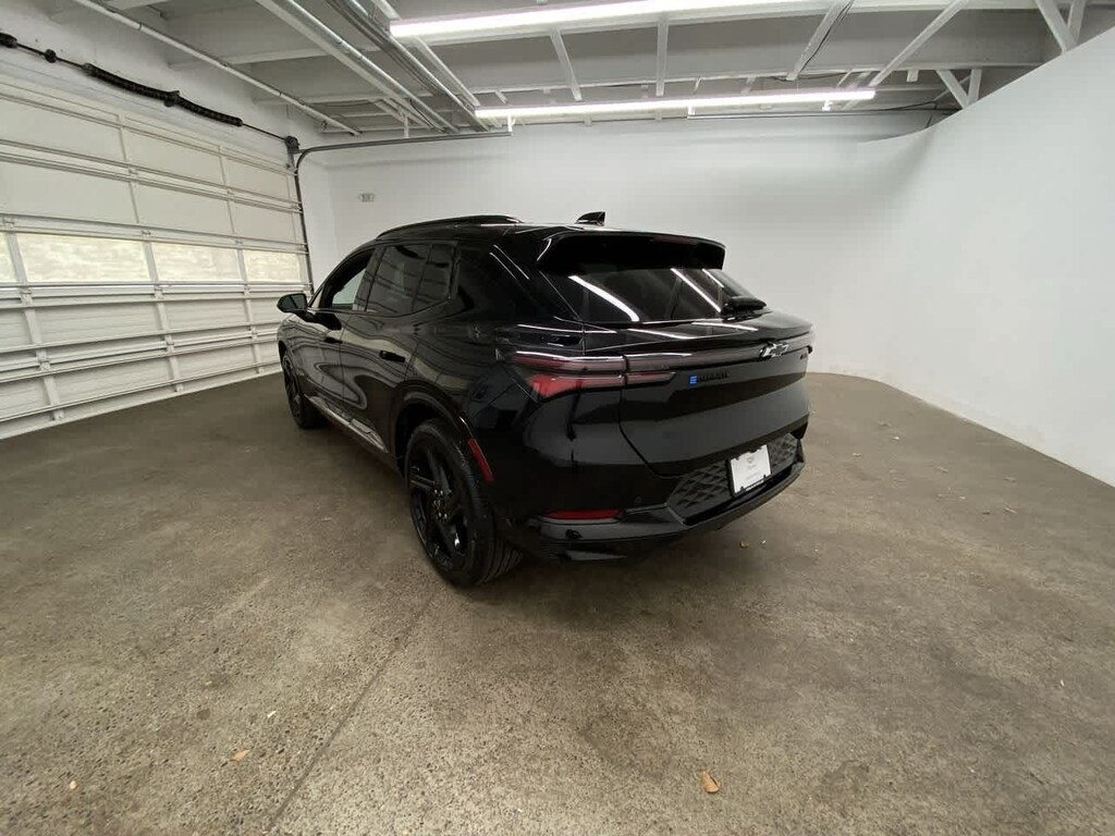 Used 2024 Chevrolet Equinox EV RS w/0RP SUV