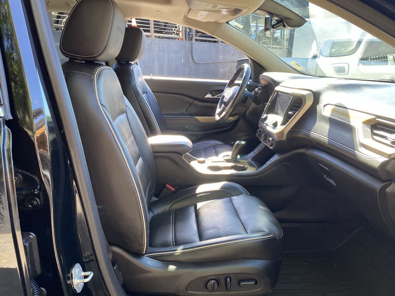 Thumbnail: 2019 GMC Acadia - 19