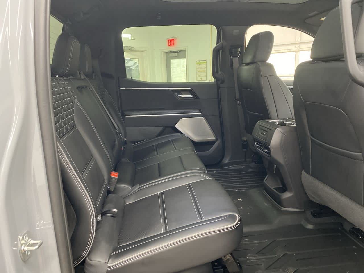 2024 GMC Sierra EV Denali 17