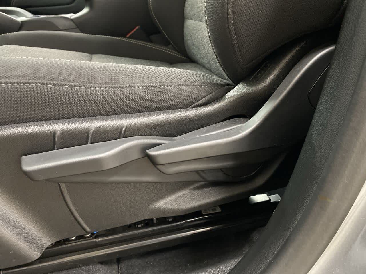 Thumbnail: 2025 GMC Terrain - 16