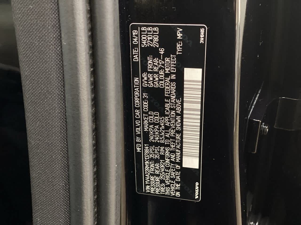 Thumbnail: 2019 Volvo XC60 - 32