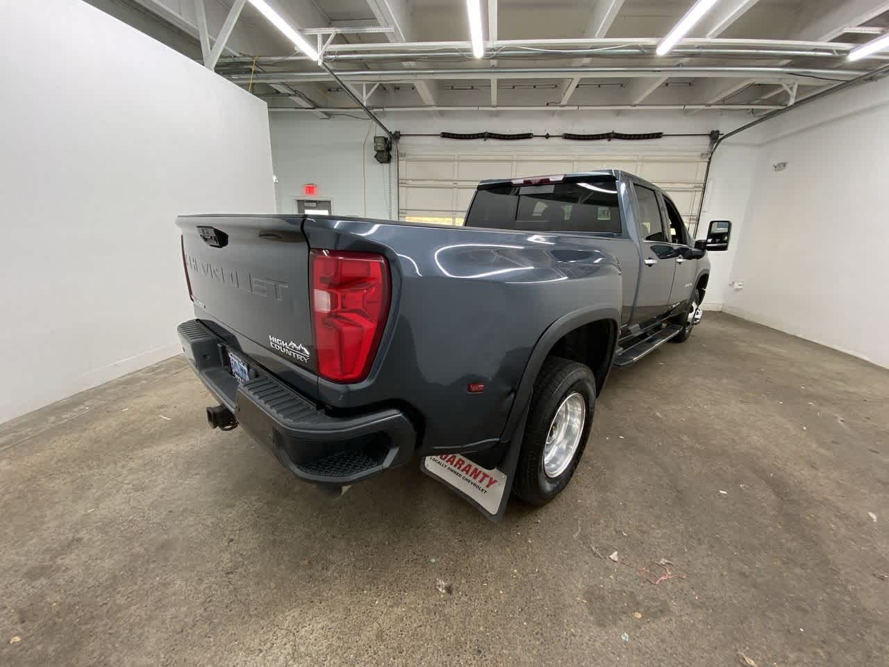 Thumbnail: 2020 Chevrolet Silverado 3500 - 6