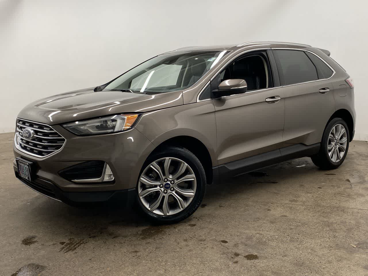 Thumbnail: 2019 Ford Edge - 1