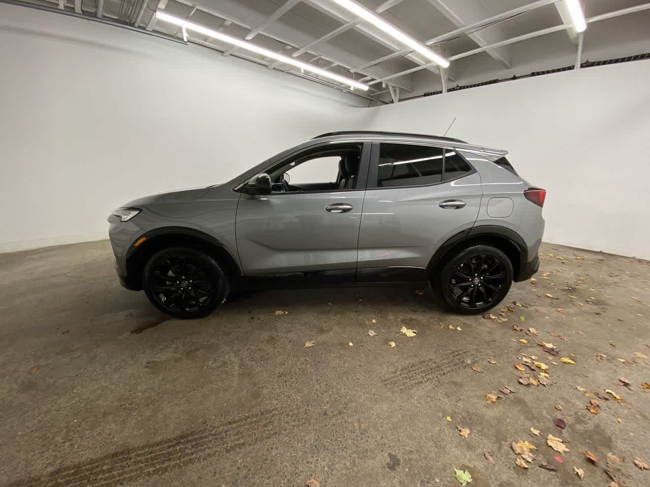 Thumbnail: 2024 Buick Encore GX - 3