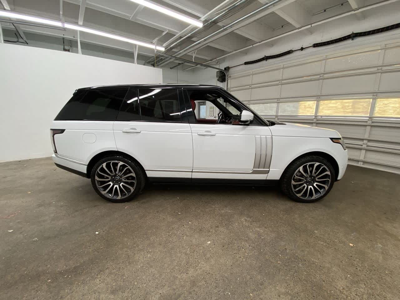 Thumbnail: 2014 Land Rover Range Rover - 7