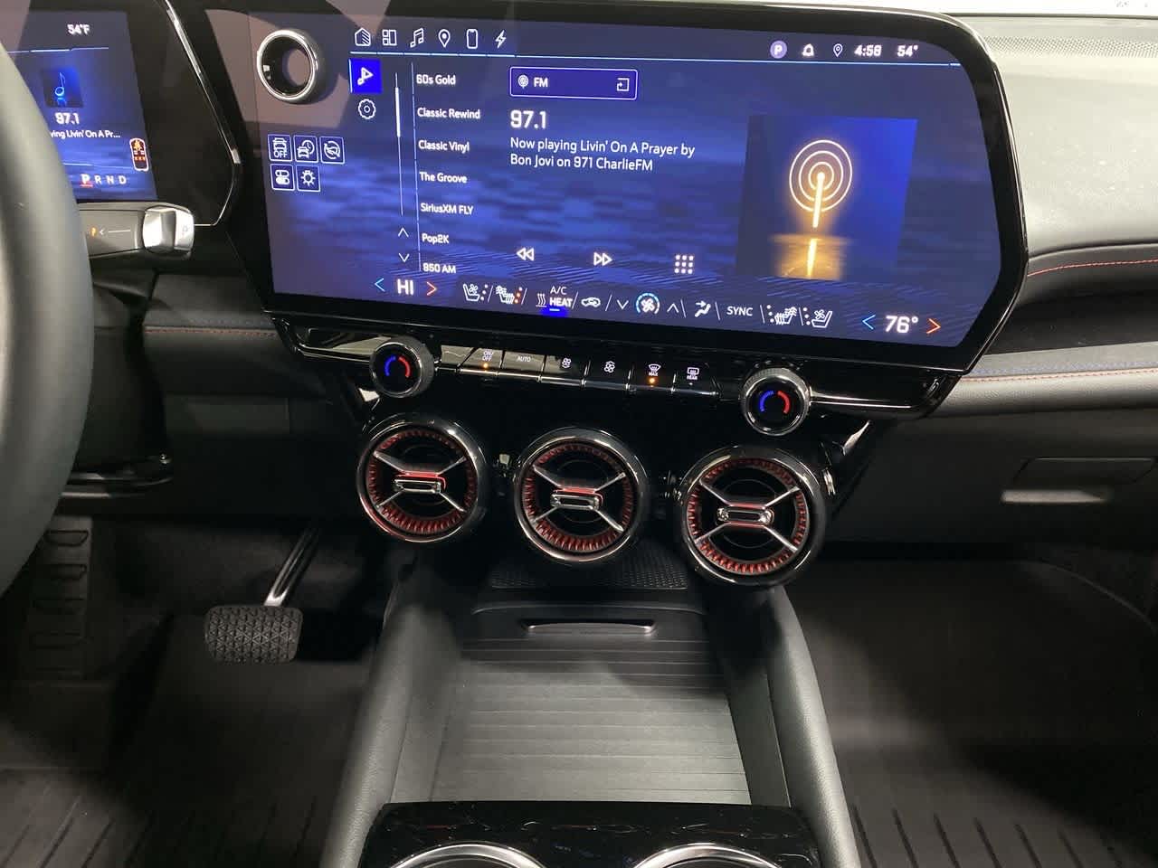 Thumbnail: 2024 Chevrolet Blazer EV - 25