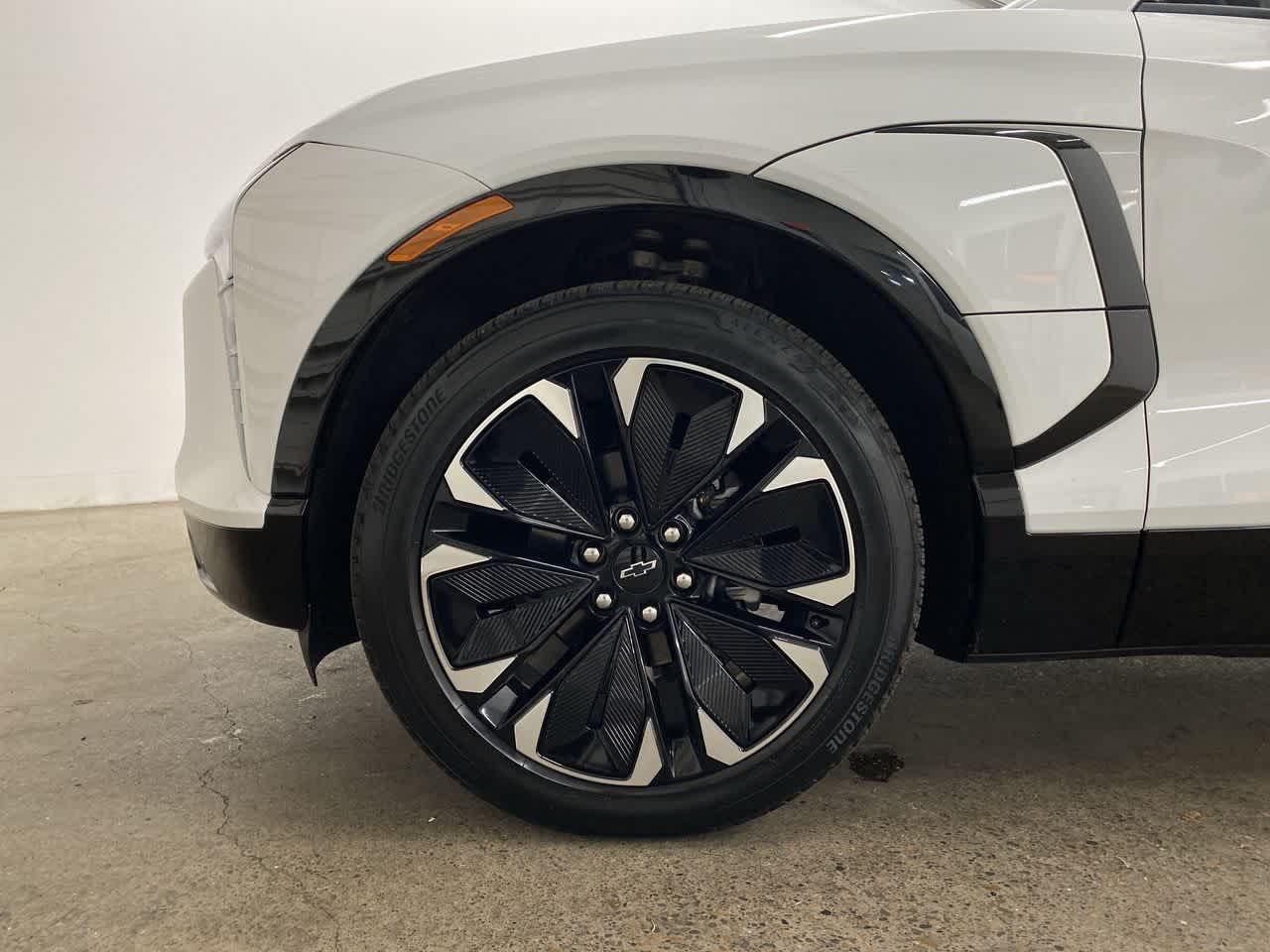 Thumbnail: 2024 Chevrolet Blazer EV - 12