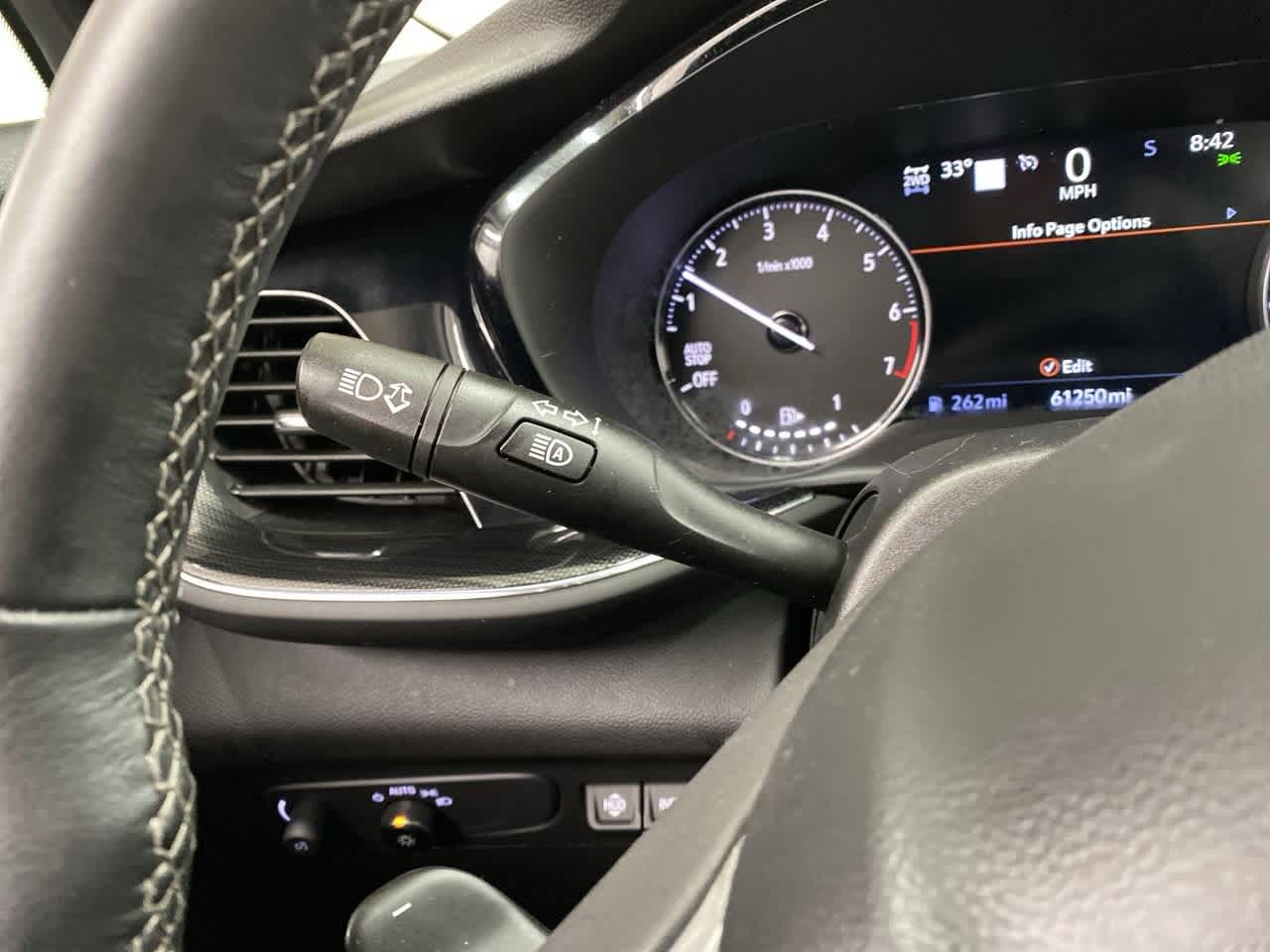 Thumbnail: 2022 Buick Envision - 24