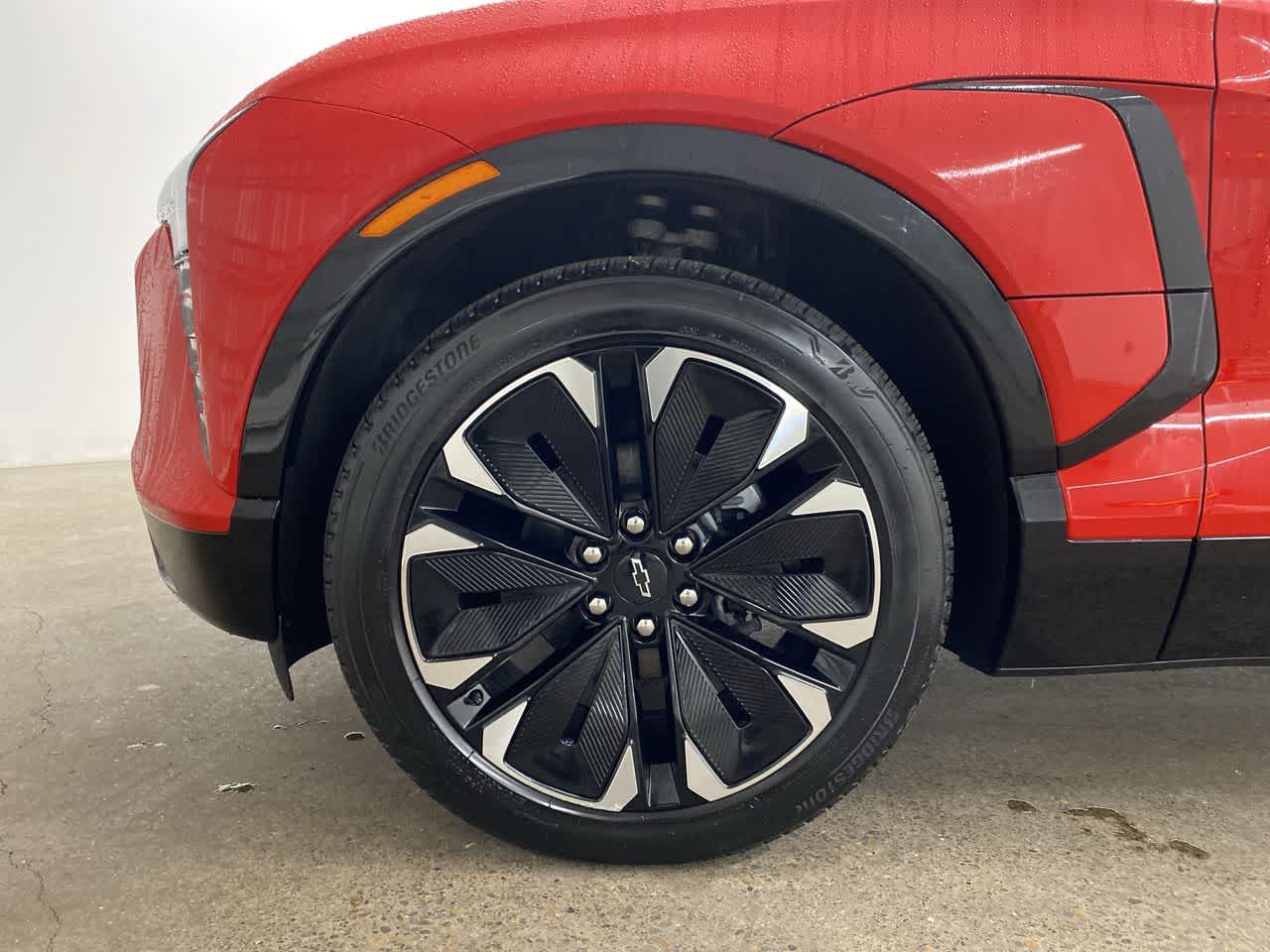 Thumbnail: 2024 Chevrolet Blazer EV - 12