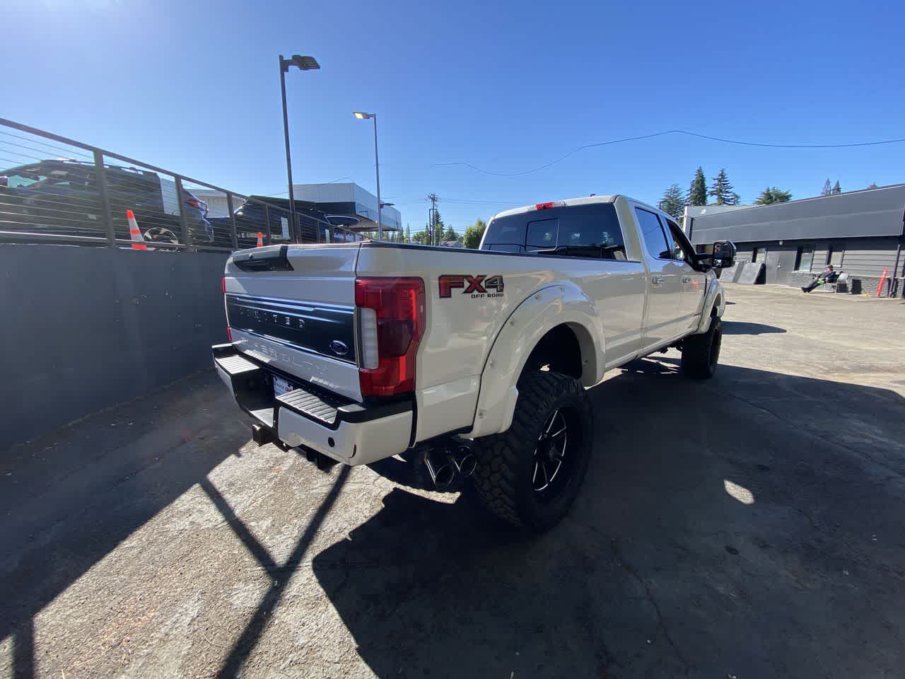 Thumbnail: 2018 Ford F-350 - 6
