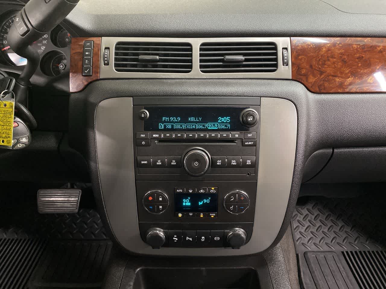 Thumbnail: 2013 GMC Sierra 2500 - 23