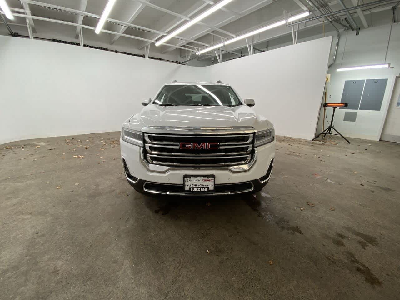 Thumbnail: 2023 GMC Acadia - 9