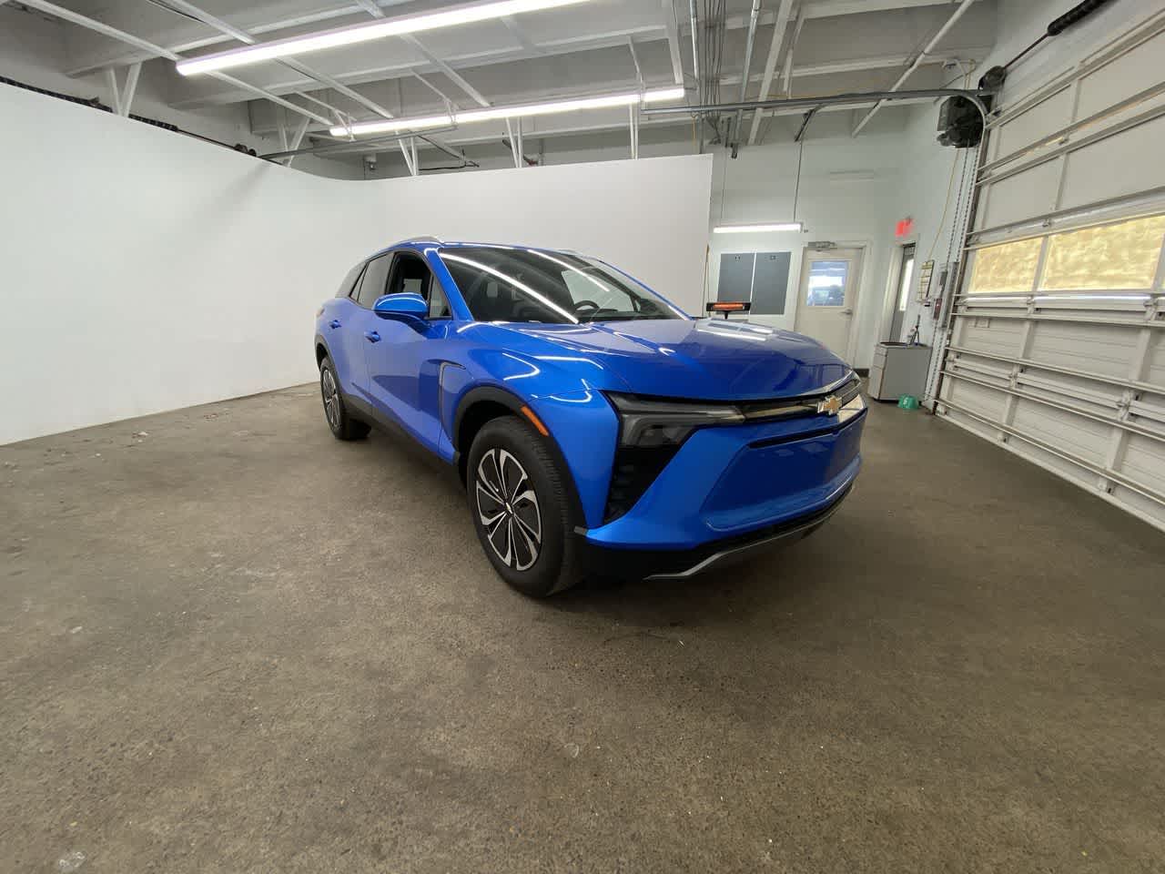 Thumbnail: 2024 Chevrolet Blazer EV - 8