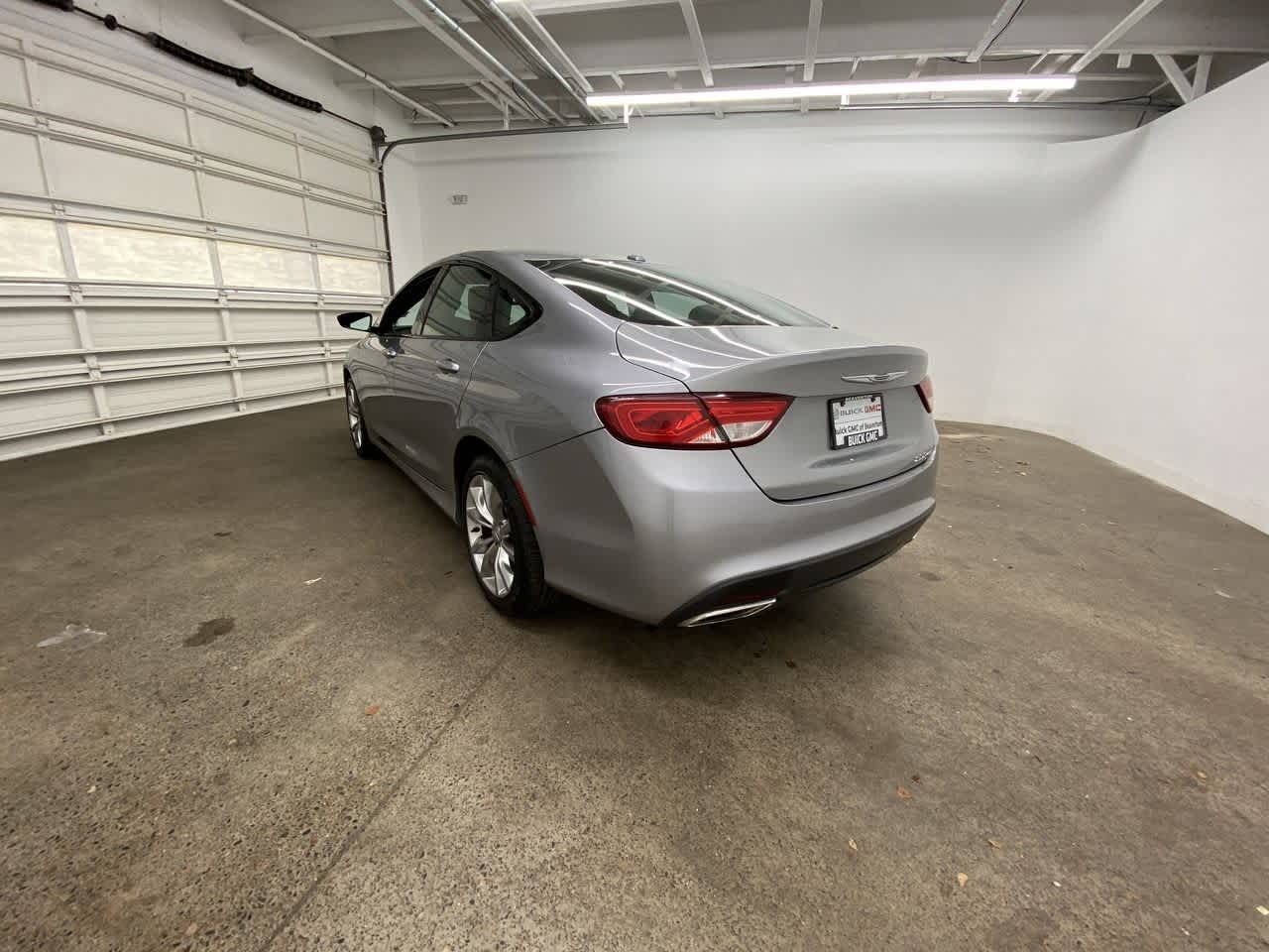 Thumbnail: 2015 Chrysler 200 - 4