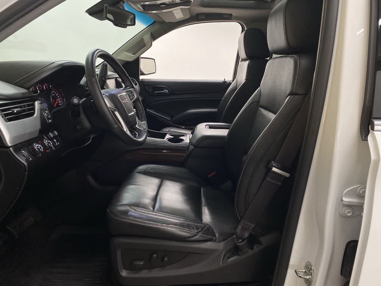 Thumbnail: 2016 GMC Yukon - 13