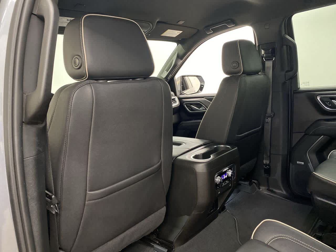 Thumbnail: 2022 GMC Yukon - 15
