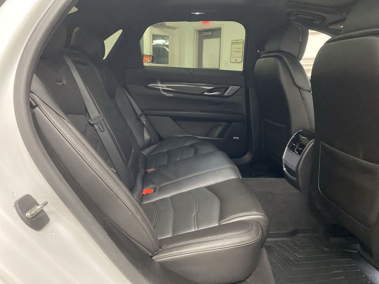 Thumbnail: 2019 Cadillac CT6 - 17