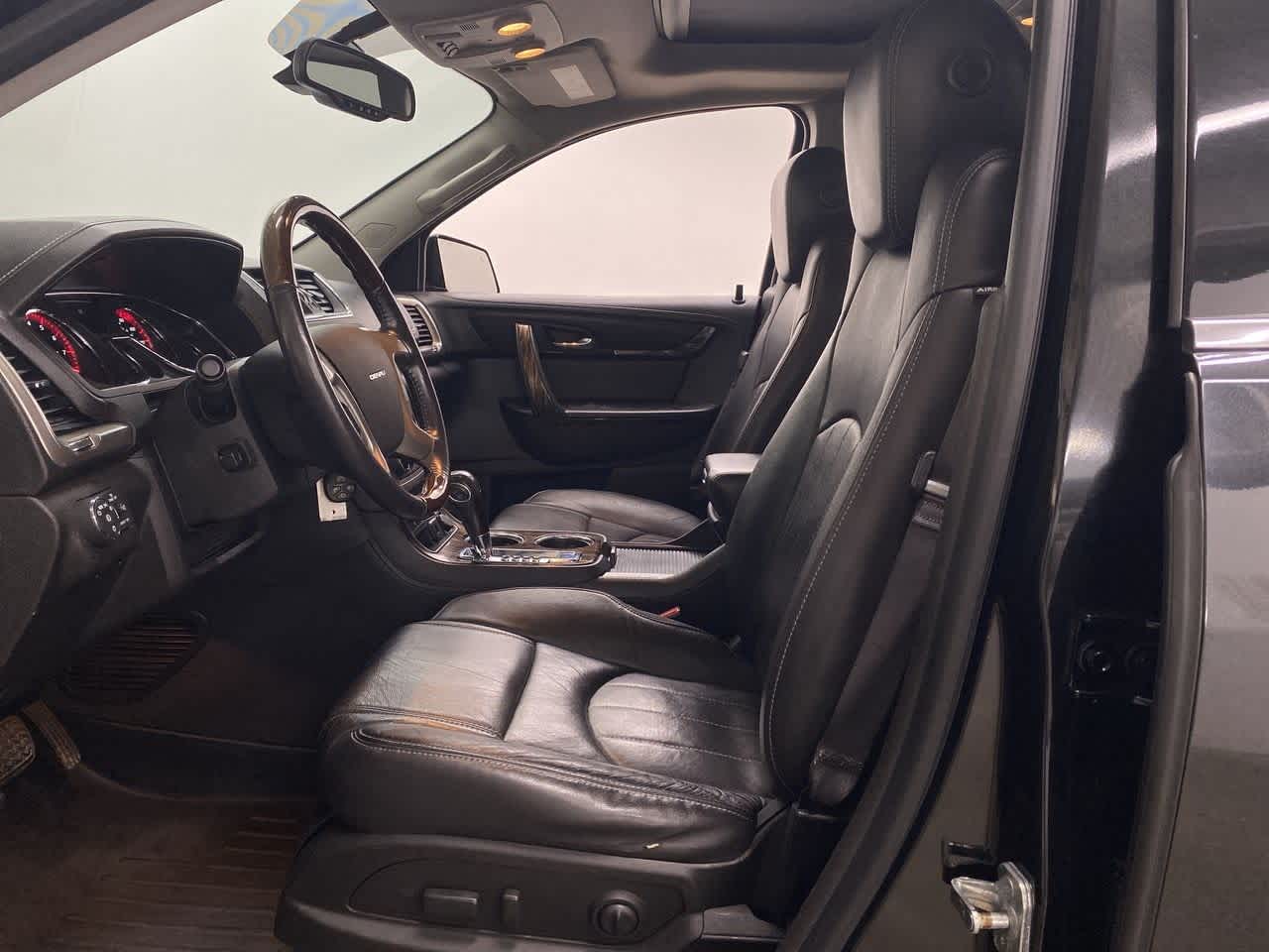 Thumbnail: 2015 GMC Acadia - 14