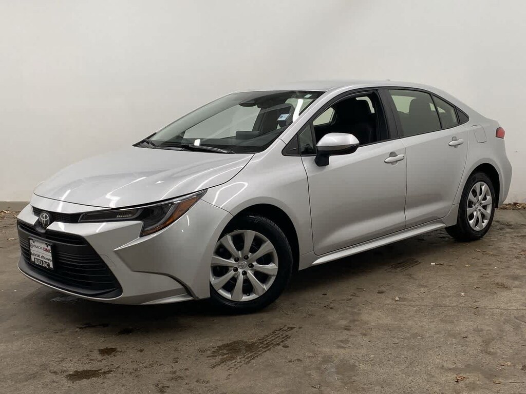 Used 2023 Toyota Corolla LE Sedan